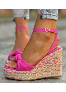 Sandały espadryle na koturnie - różowe