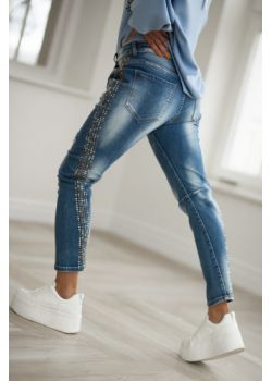 Spodnie jeansy z  ozdobnymi...